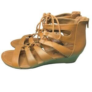 American Eagle Outfitters Tan Roman Style Wedge Size 9.5